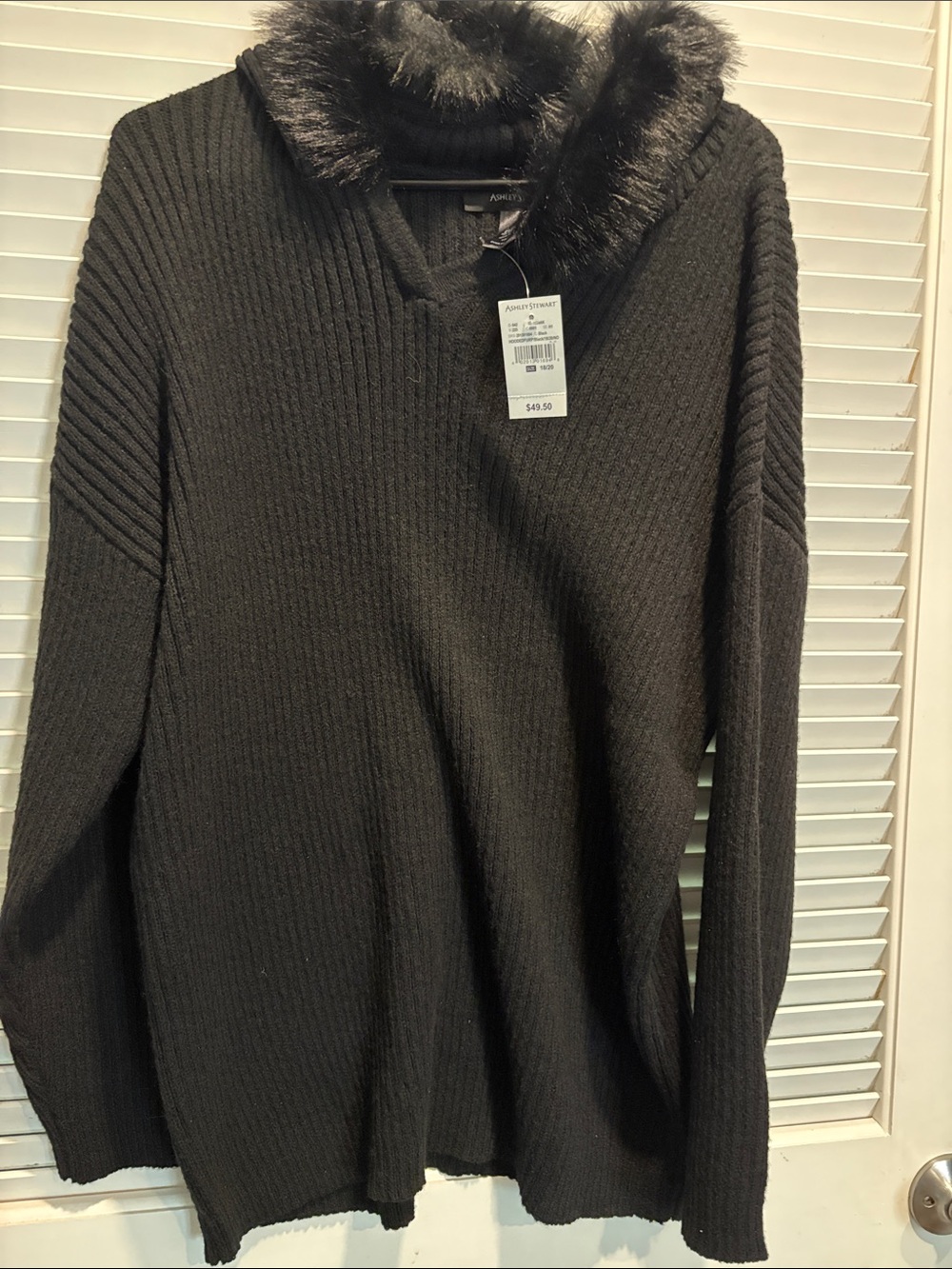 Black Women’s Ribbed Sweater with Faux-Fur Hoodie
